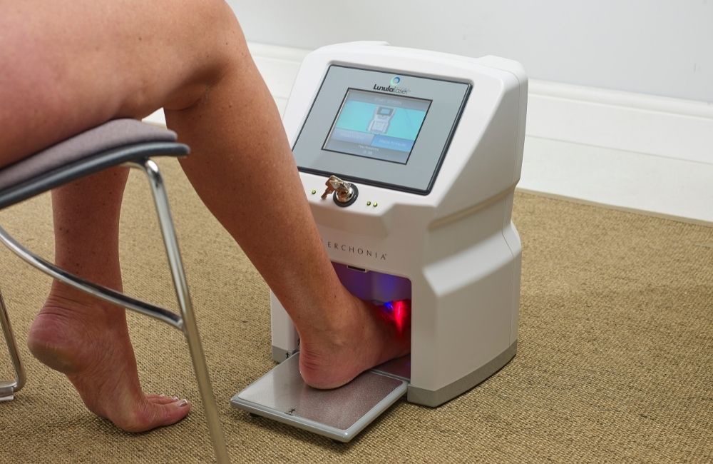 How does the fungal nail laser work? - Advance Foot Clinic Podiatry